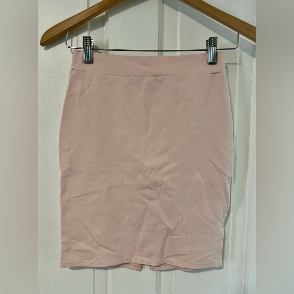Light Pink Stretch Pencil Skirt
